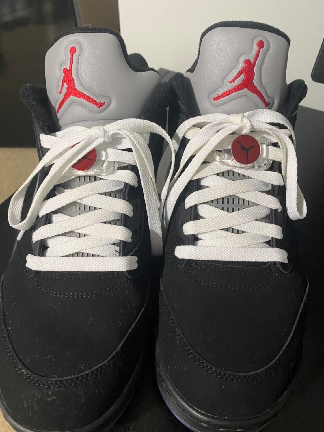 Jordan 5 Black Metallic - Sz 11.5