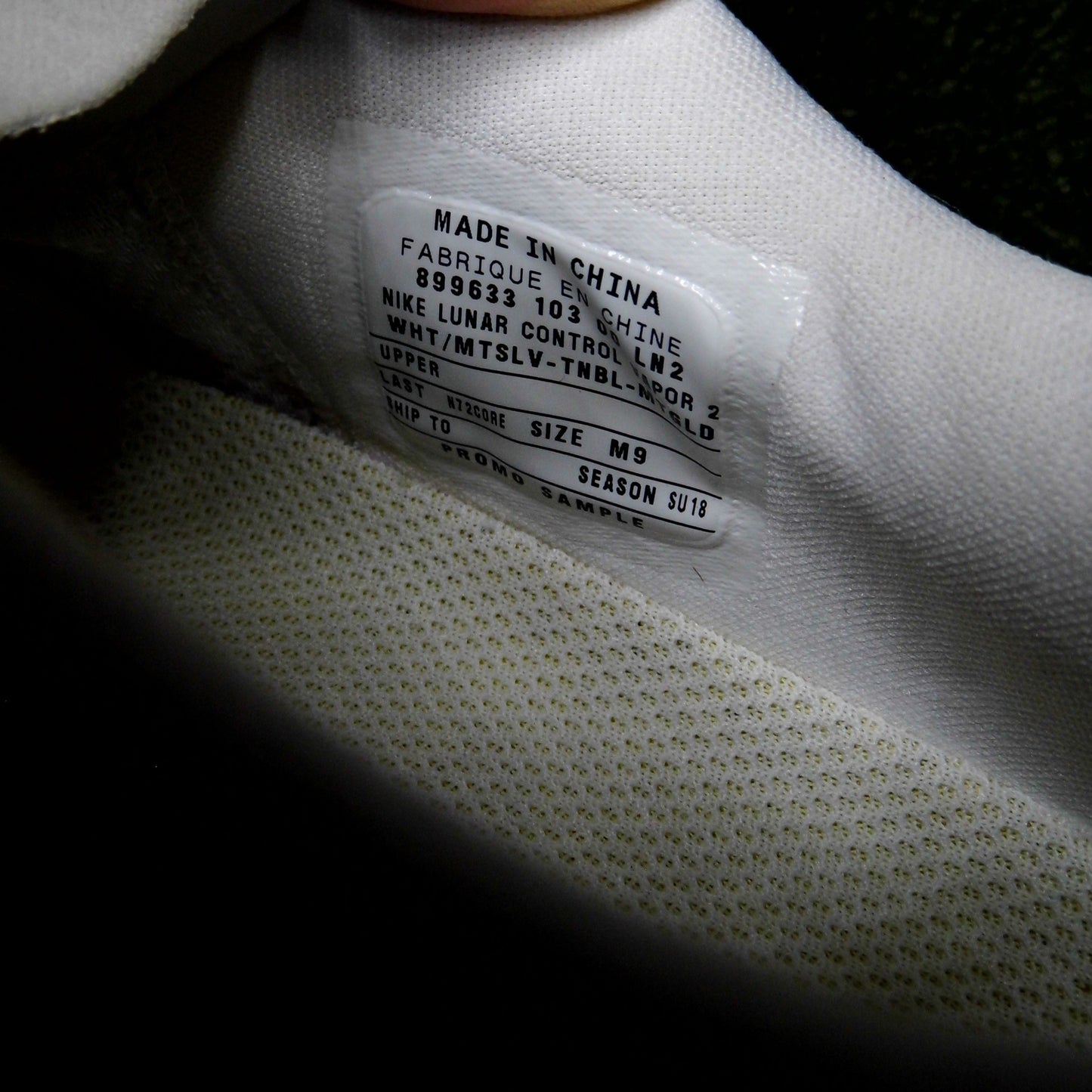 Lunar Control Vapor 2 (Promo Sample) - Sz 9