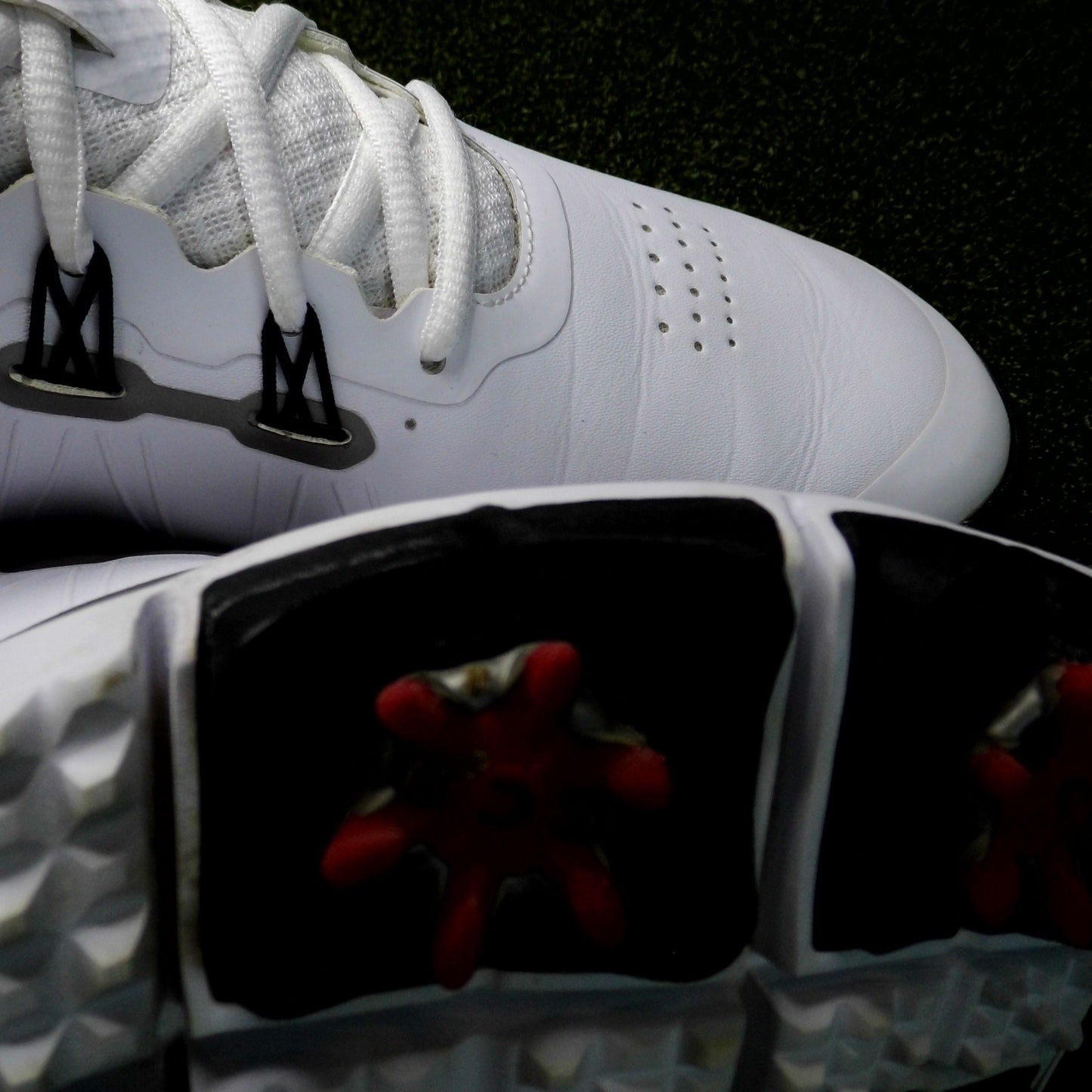 TW 14 White/Red/Black - Sz 9