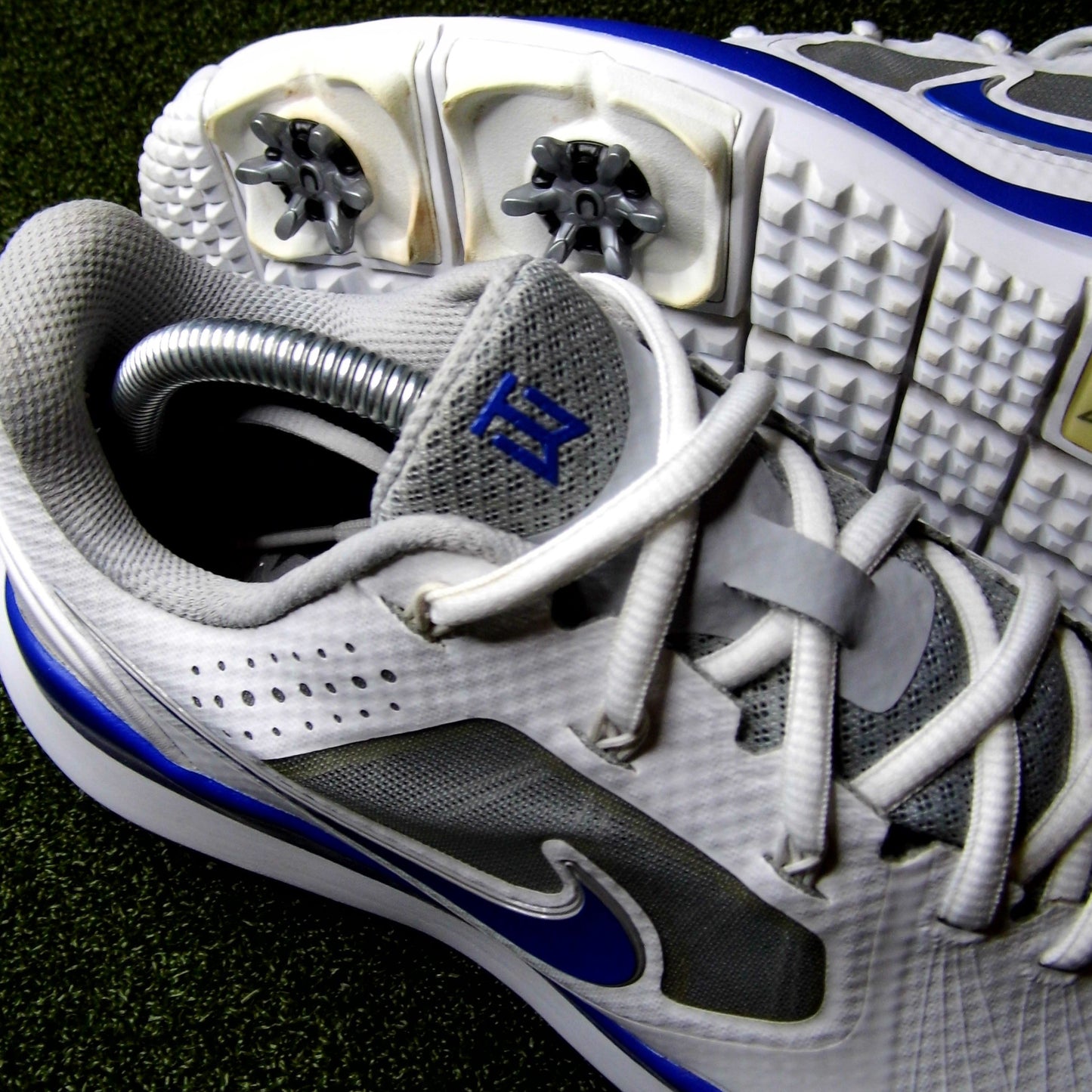 TW 14 Nike iD Grey/Blue - Sz 9.5