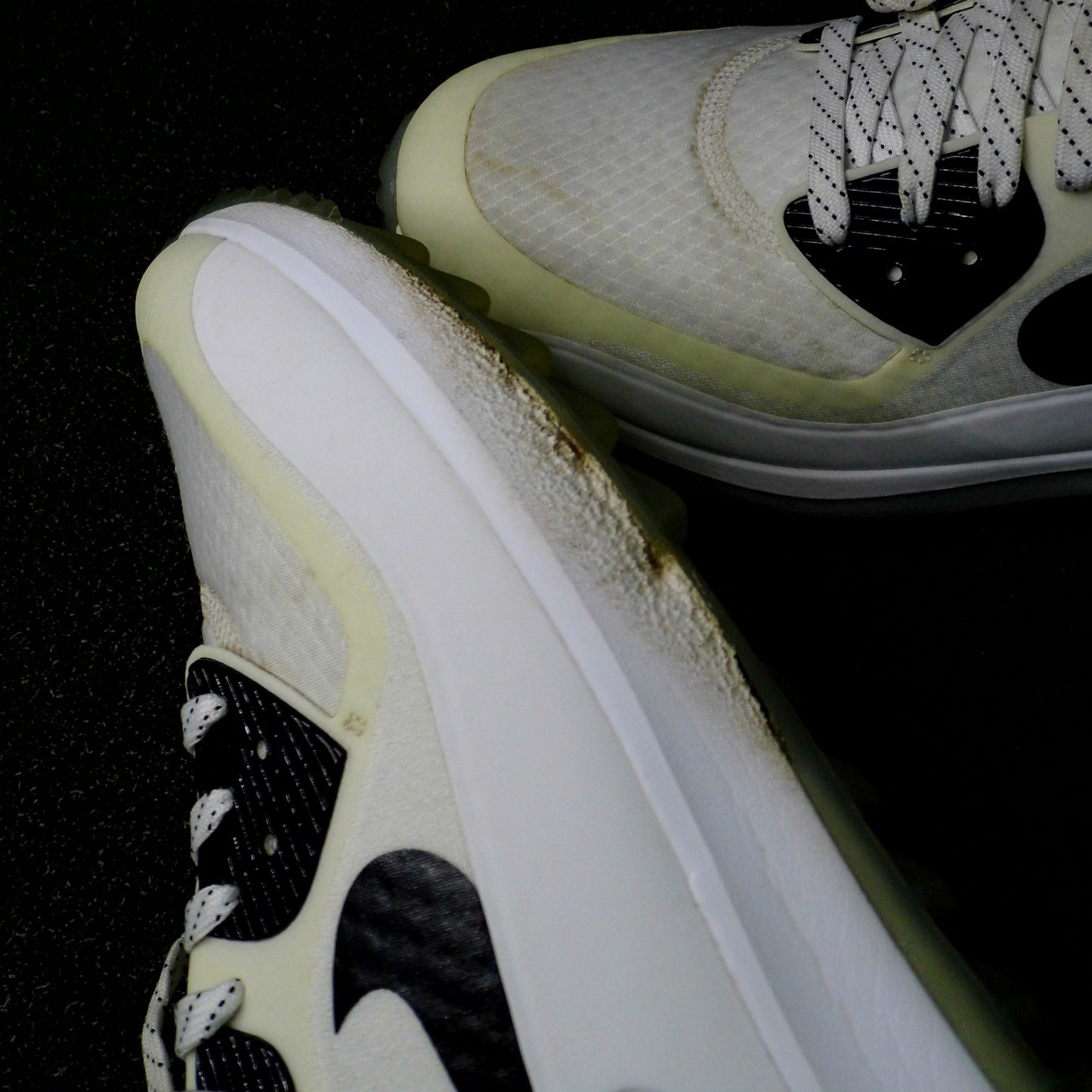 Air Zoom 90 IT White - Sz 9.5