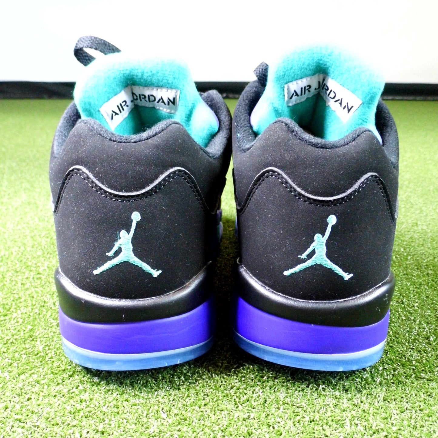 Jordan 5 Black Grape - Sz 10