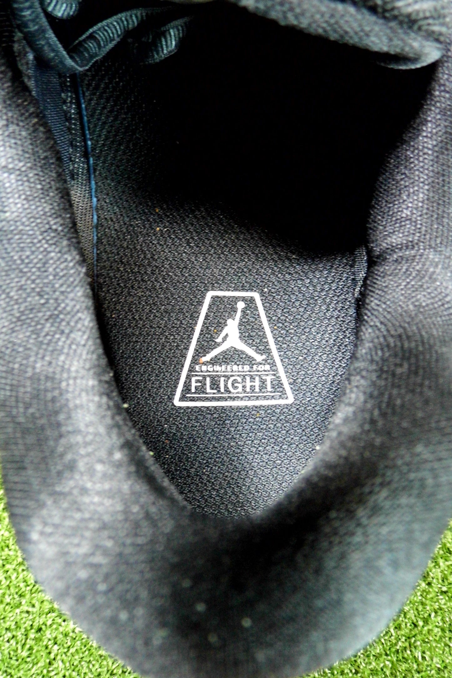 Jordan Flight Runner Black - Sz 9.5