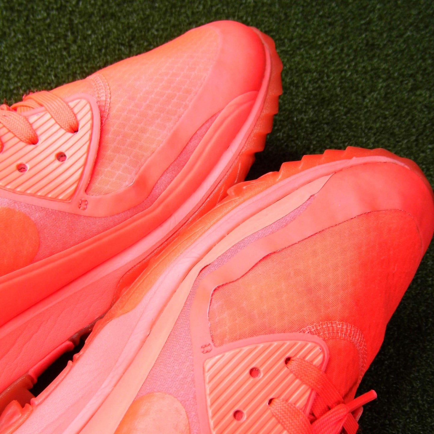 Air Zoom 90 IT Solar Red - Sz 9