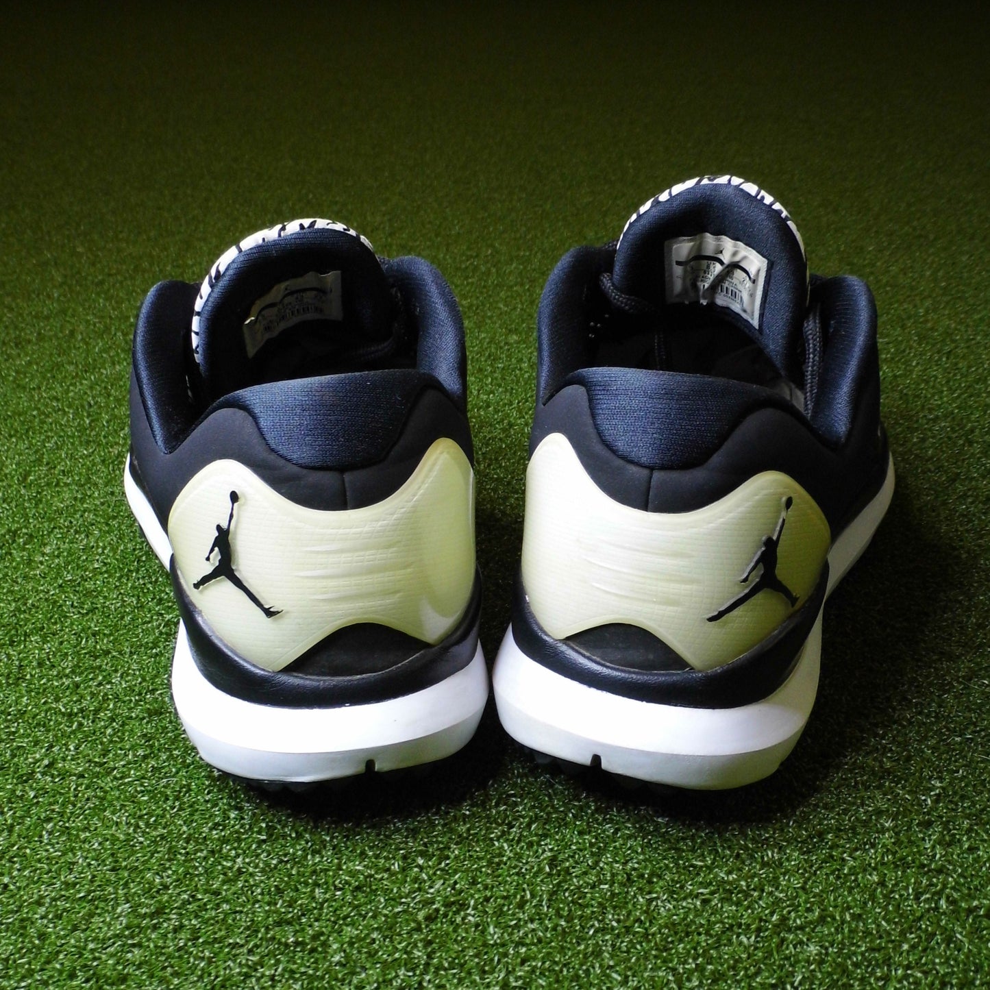 Jordan Trainer ST Oreo - Sz 9.5