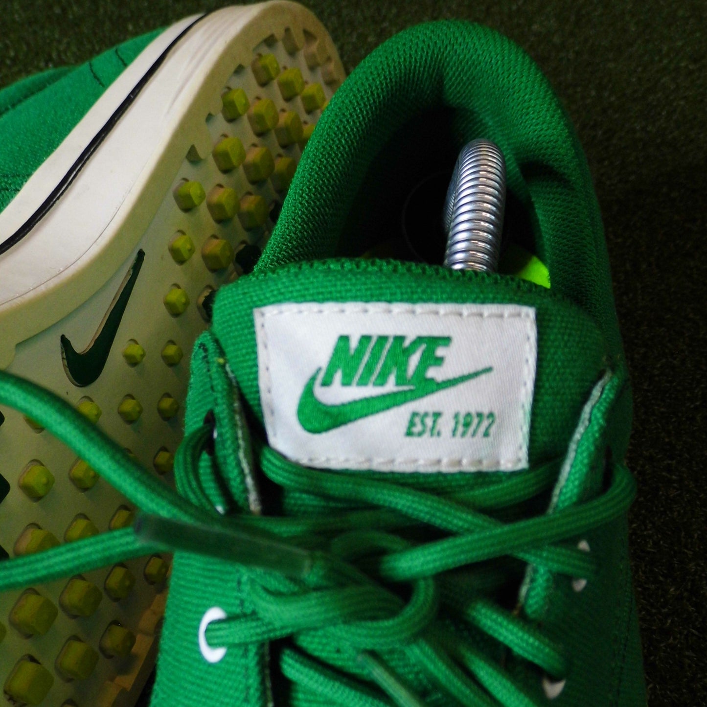 Nike Retro Range Green - Sz 11.5