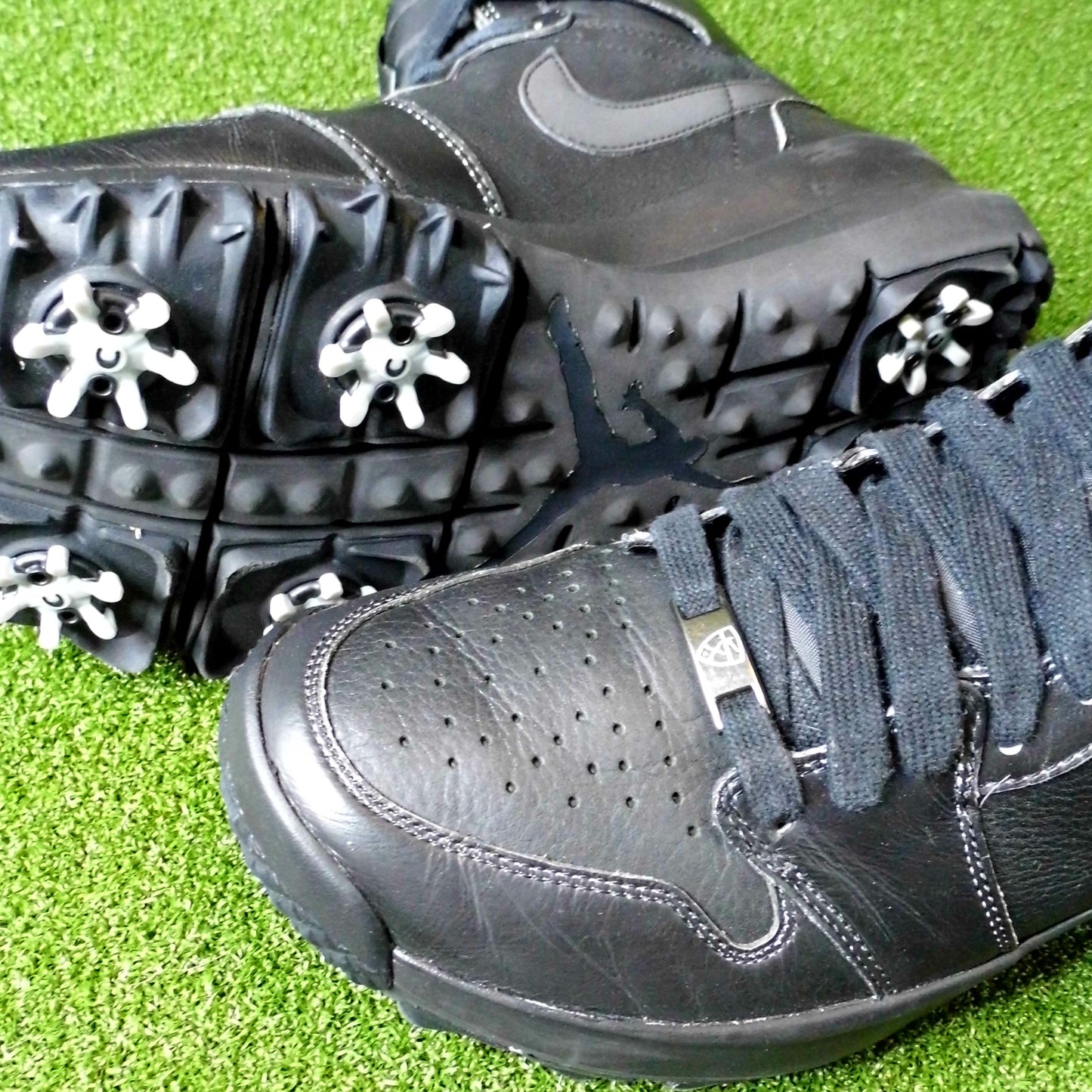 Jordan 1 High Triple Black - Sz 10