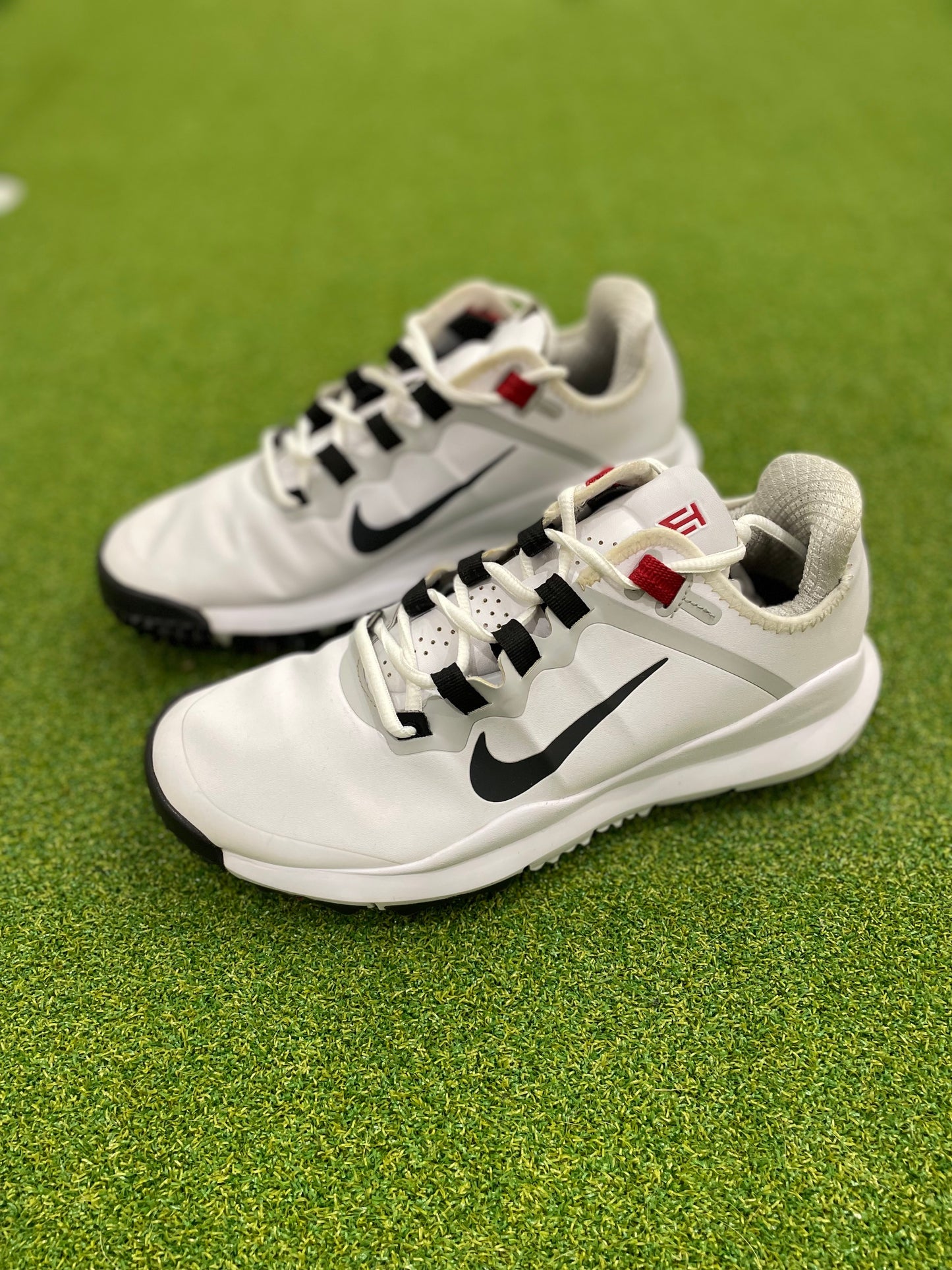 Nike Tiger Woods TW 13 - Sz 7