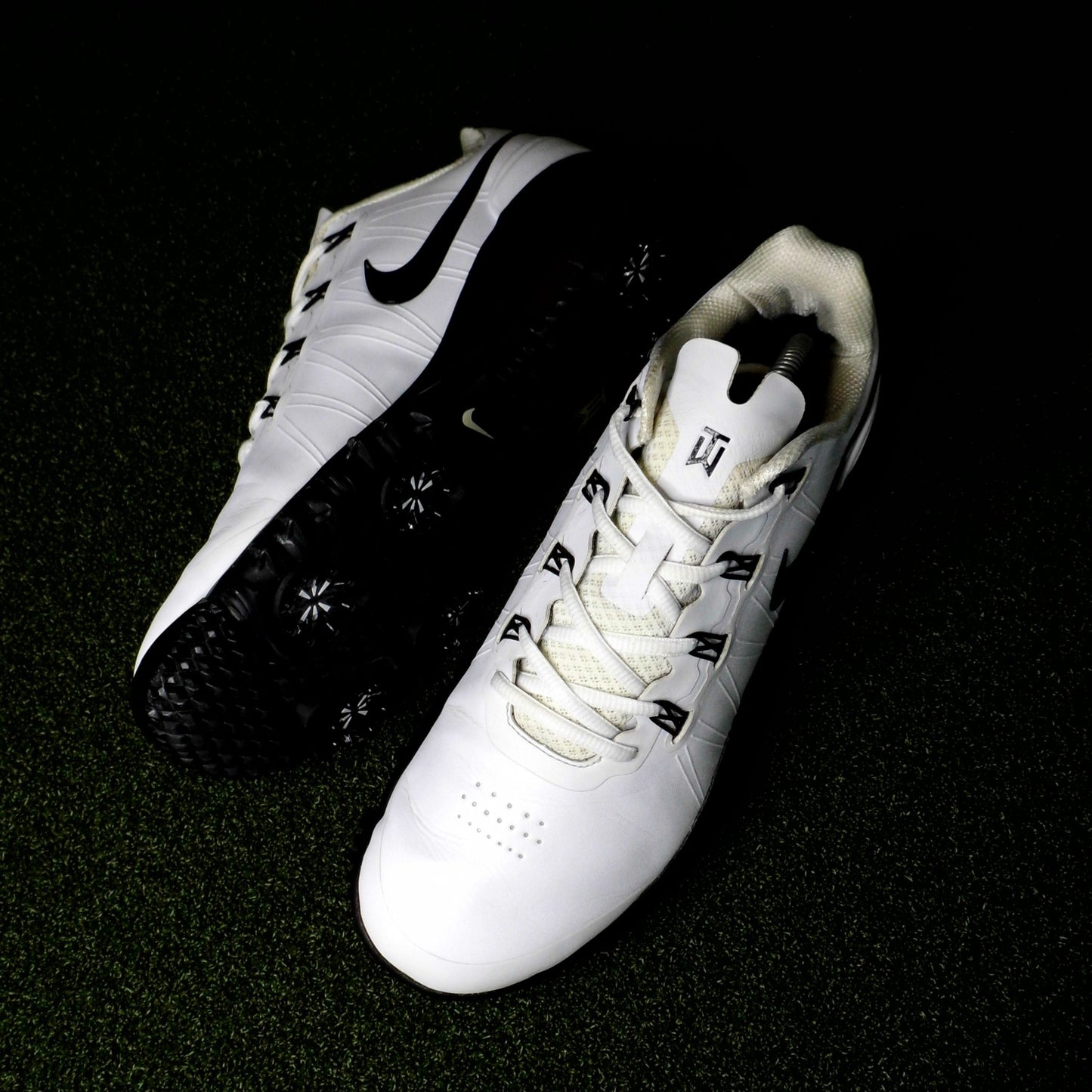 TW 14 Nike iD White/Black - Sz 9.5