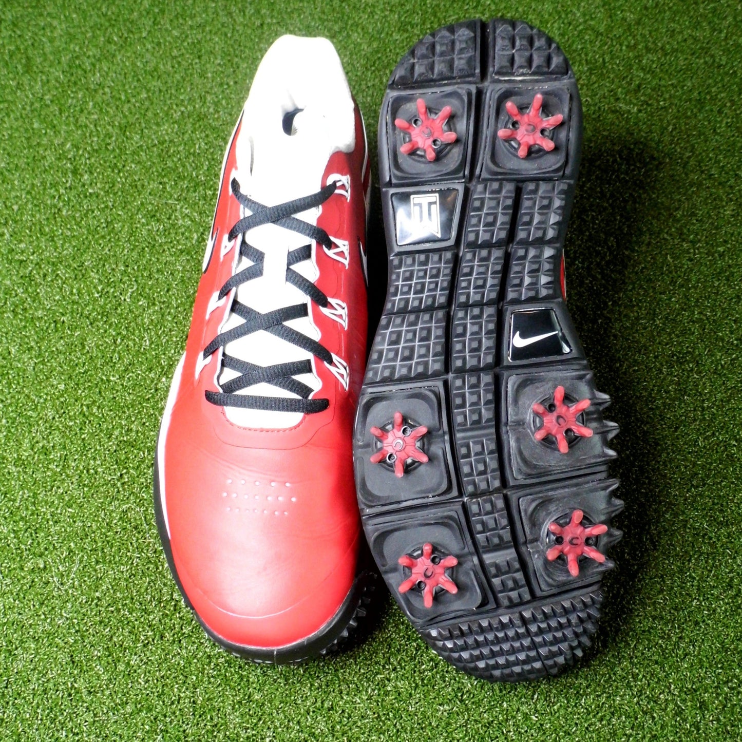 TW 14 Nike iD Red - Sz 10