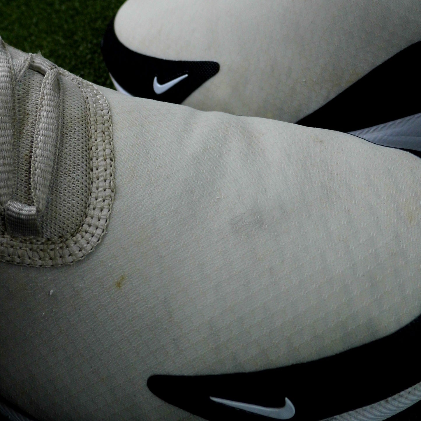 Air Max 270 - Sz 10.5