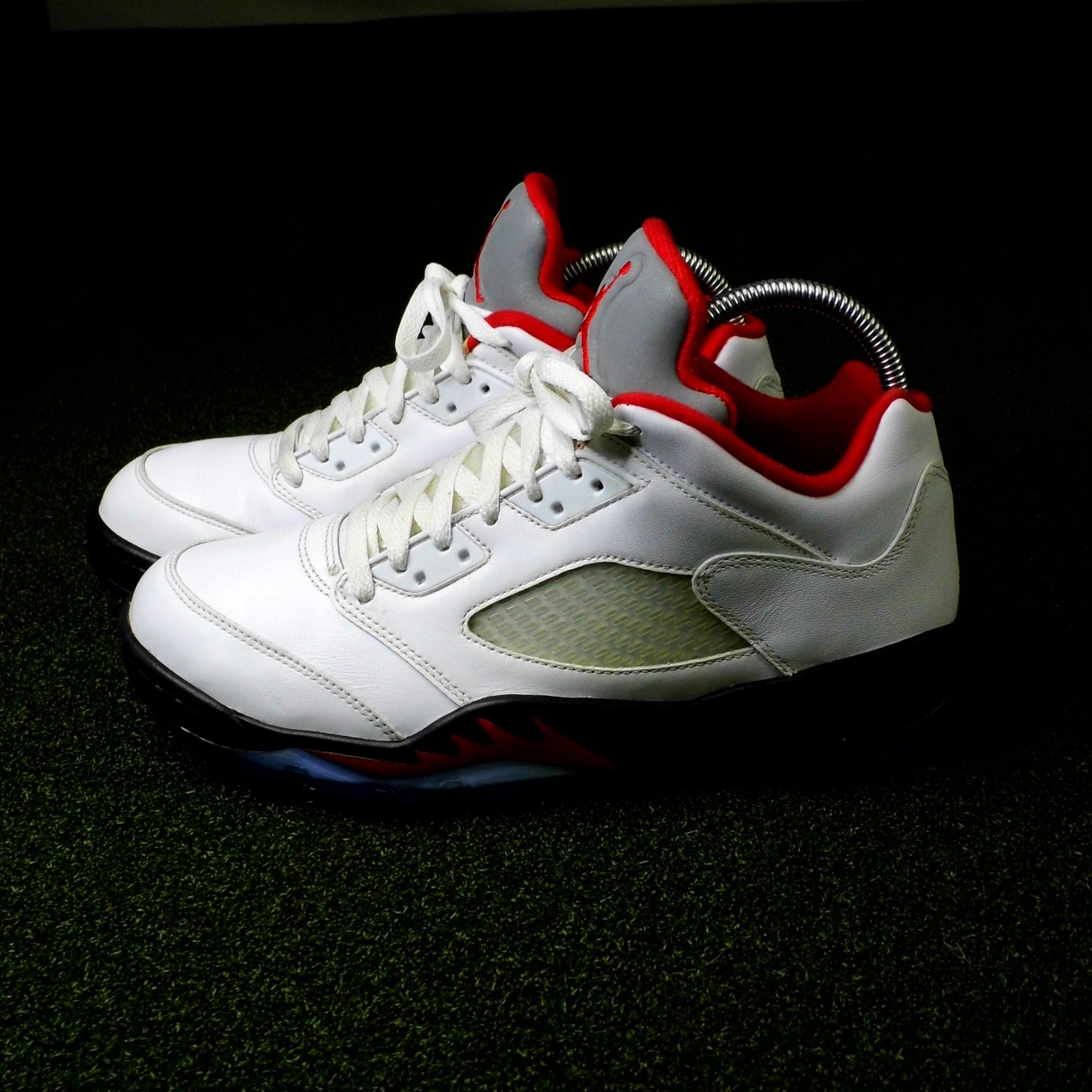 Jordan 5 Fire Red - Sz 10.5