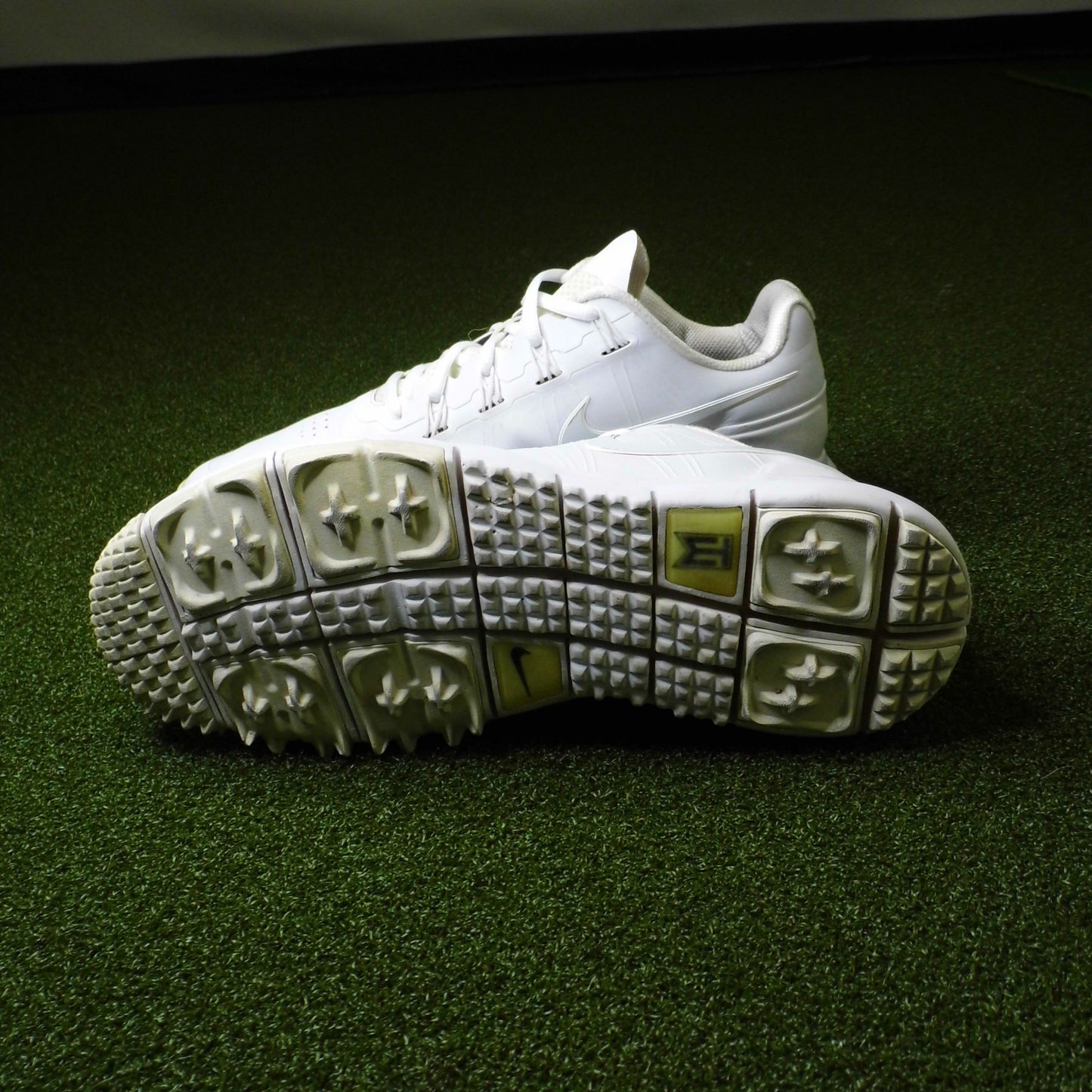 TW 14 Nike iD White - Sz 10.5