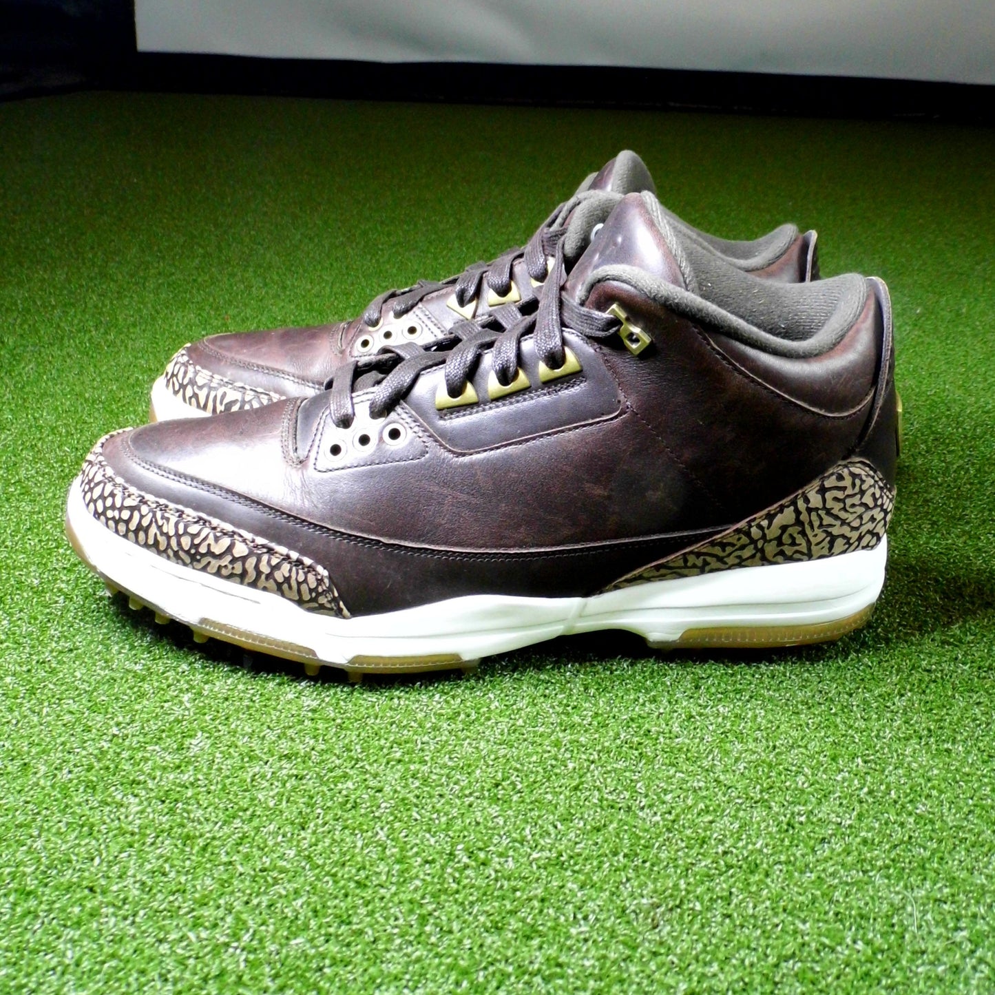 Jordan 3 Brown - Sz 14