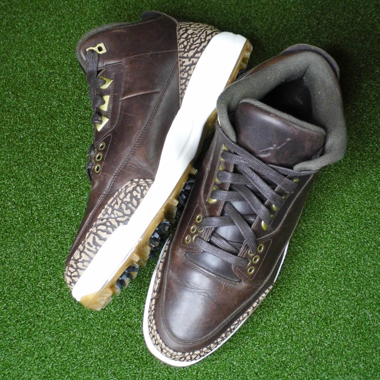 Jordan 3 Brown - Sz 14